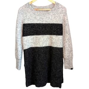 10 FEET Grey & Black Color Block Alpaca Knit Long Sweater Size Large